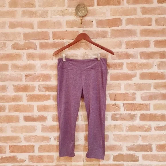 Marika Sport - Cropped Leggings - Sz M (8-10) - Purple / Gray Stripes - EUC - Picture 2 of 11
